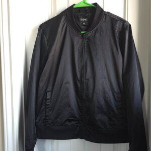 Youth Black Lightweight Polyester Jacket, Size Large